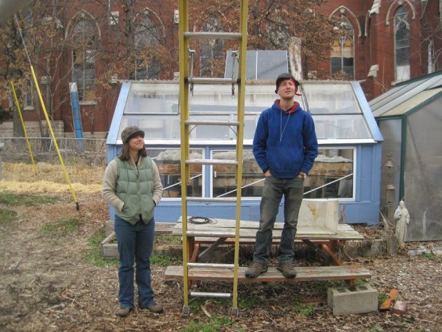 559681_537419672955224_1479158515_n